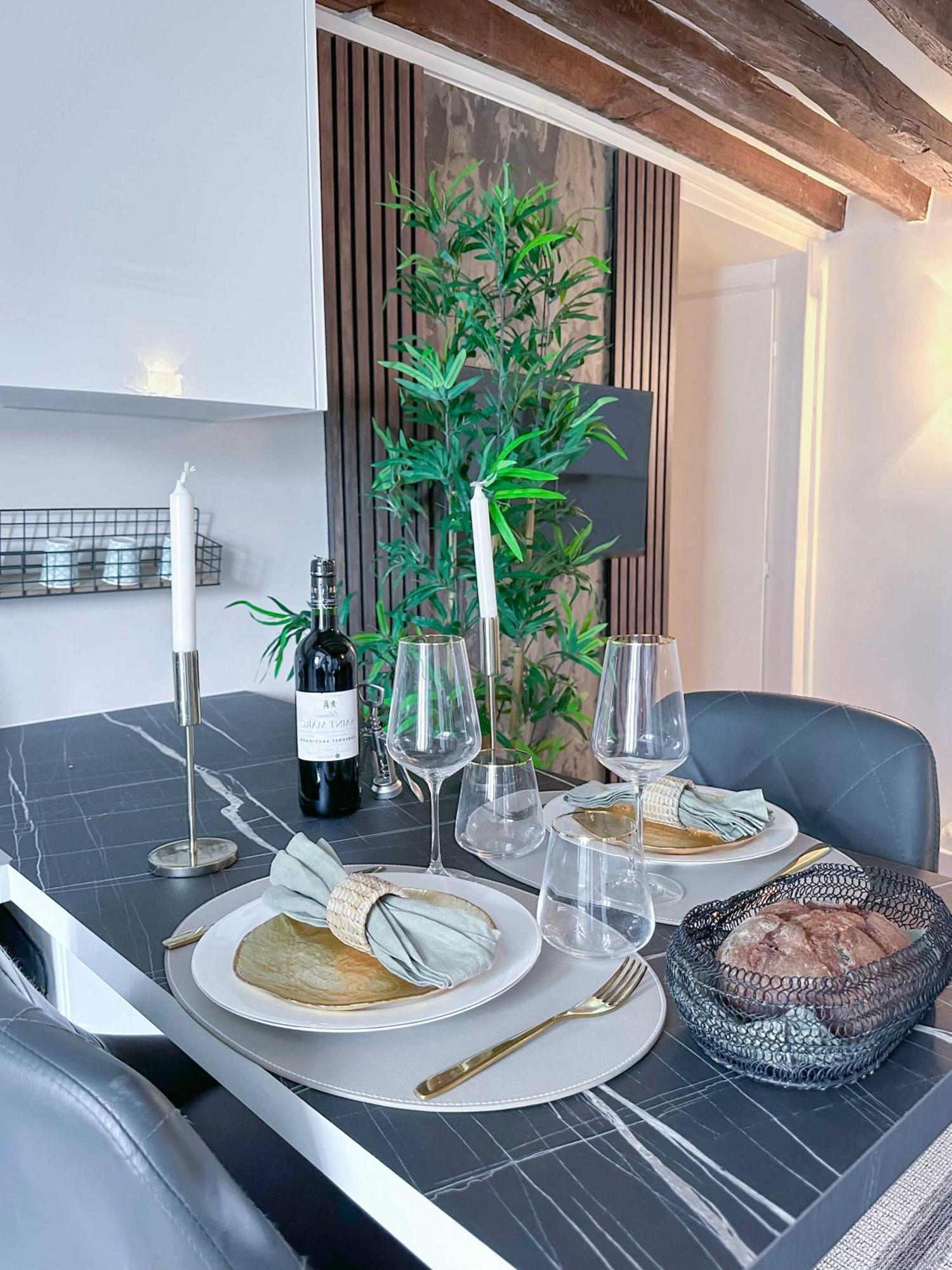 Apartment 1612 B - In Pigalle